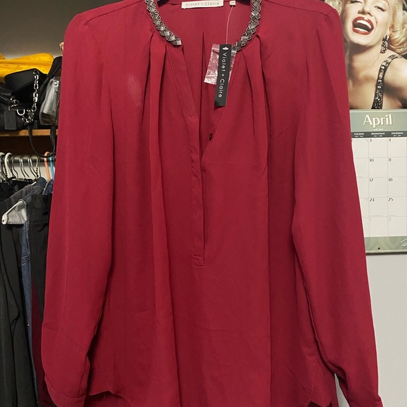 Blouse - Picture 1 of 5